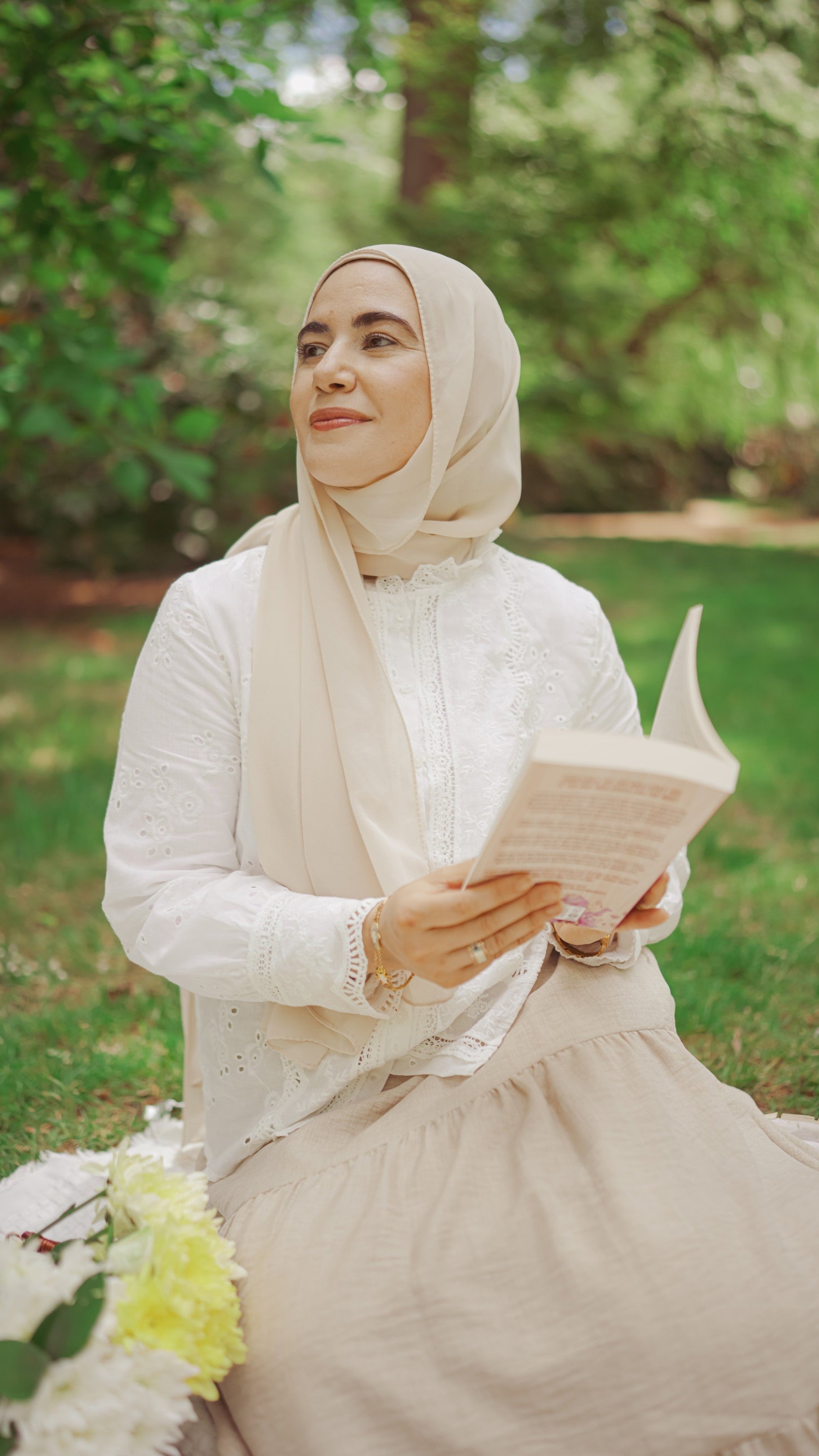 Lina Embroidered Blouse - Ivory